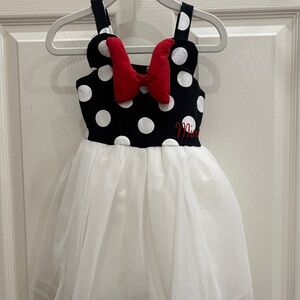 Disney Junior, Minnie Mouse girls 2T Polka Dot Dress with Red Bow